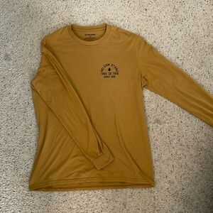 Volcom long sleeve tee. Large.